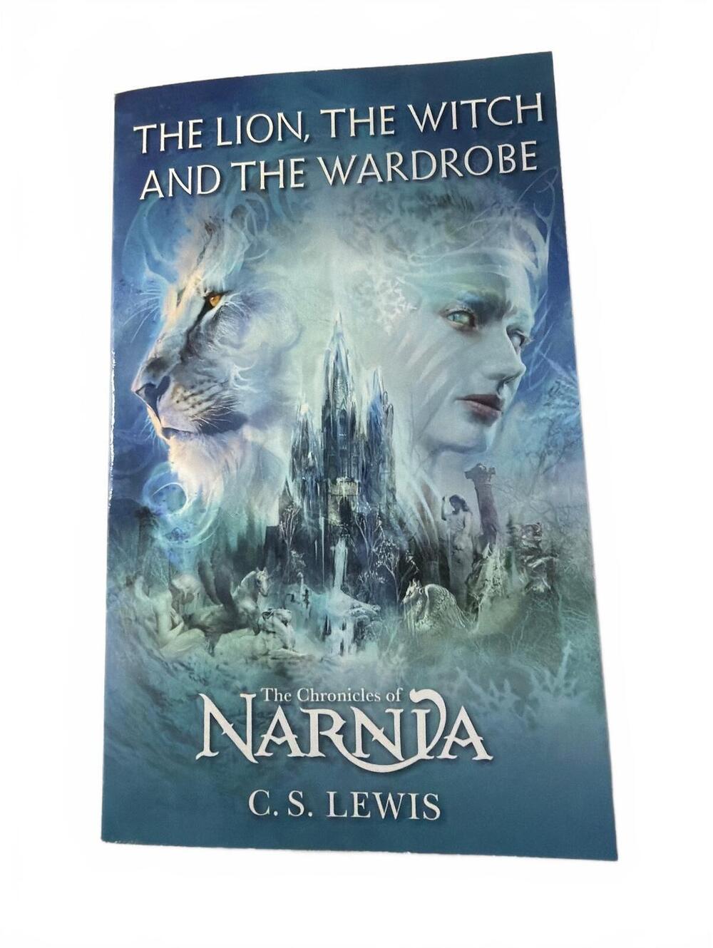C.S. Lewis The Lion, The Witch and The Wardrobe - Paperback Book - NEW